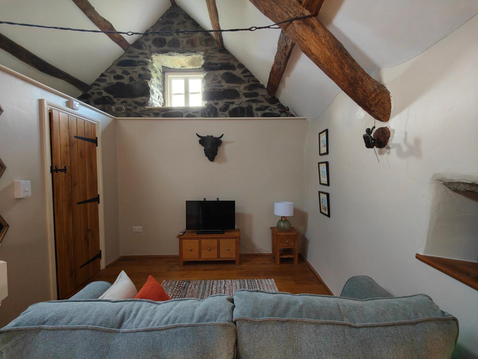 Ty Gwennol Near Gilfach Goch Appartement Llanbedr  Buitenkant foto